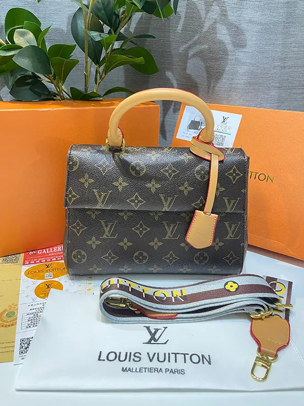 شنطة لويس فيتون الجديد ماستر 82 شنط وحقائب louis vuitton bags