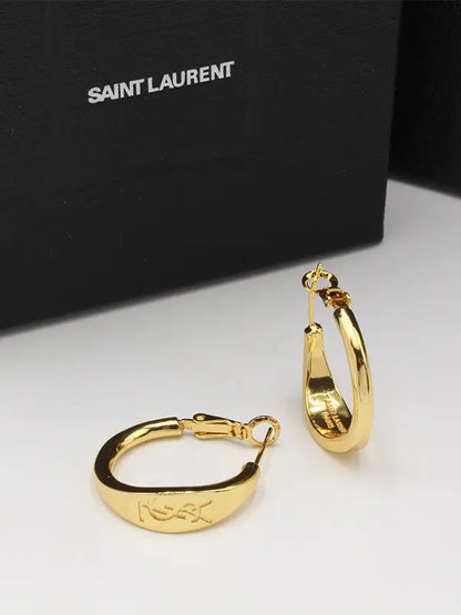 حلق ايف سان لوران مدور ذهبي لوقو حلق ysl