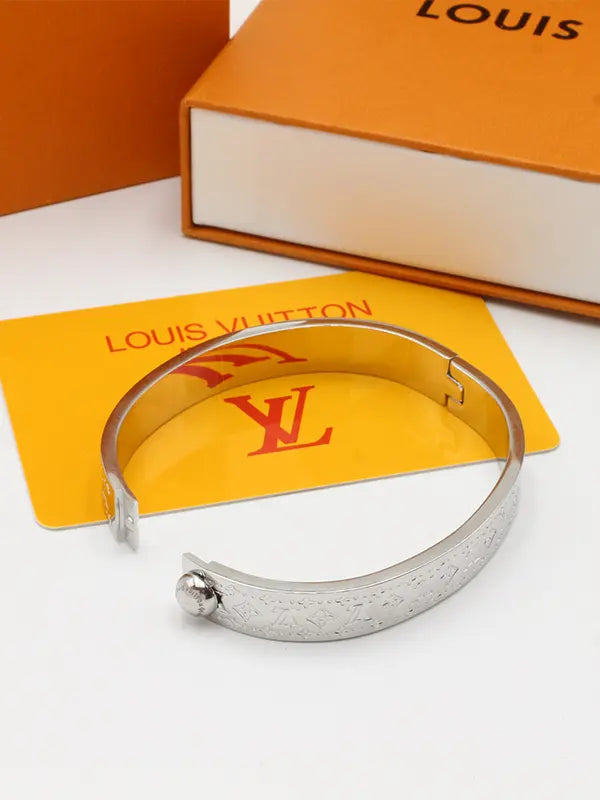 اسواره لويس فيتون فضي اسواره louis vuitton