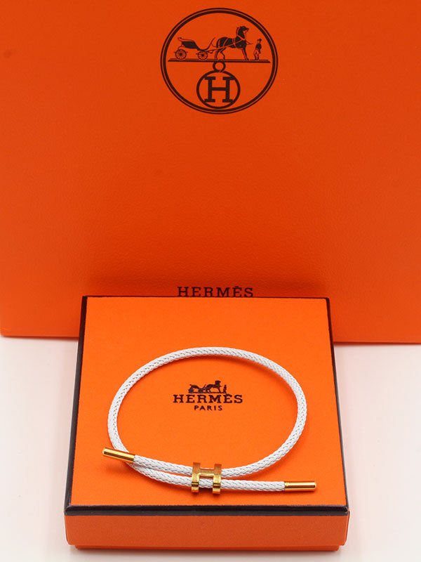 اسوارة هيرمز جلد اسود لوقو اسواره HERMES ابيض