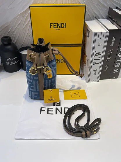 شنطة فندي ماستر صغيرة كحلي شنط وحقائب fendi bags