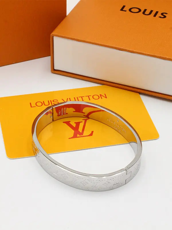 اسواره لويس فيتون فضي اسواره louis vuitton