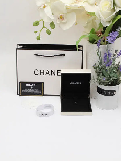 ملحقات شانيل للاطقم مربع هاي فيرجن هدايا chanel