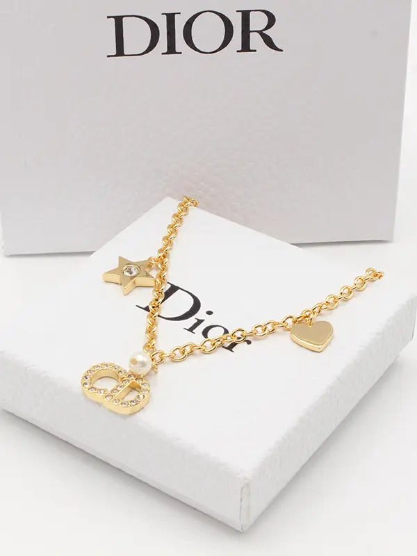 سلسال ديور ستار لوقو سلسال dior