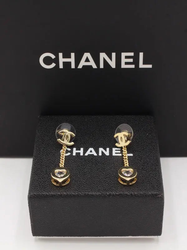 حلق شانيل طويل 670 حلق chanel