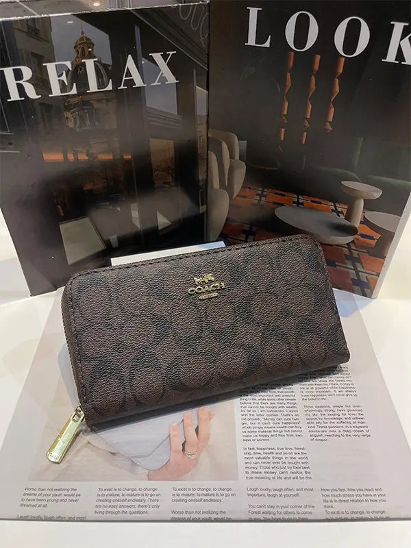 بوك كوتش 326 محافظ coach bags بني
