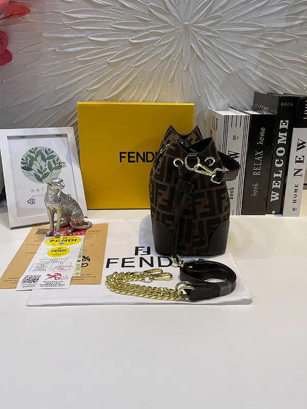 شنطة فندي نيو ماستر شنط وحقائب fendi bags