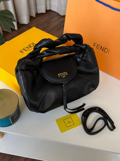 شنطة فندي فنديغرافي الماستر شنط وحقائب fendi bags