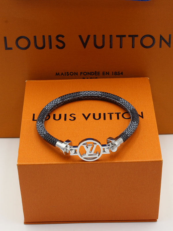 اساور لويس فيتون جلد LV LOGO اسواره louis vuitton رمادي فضي