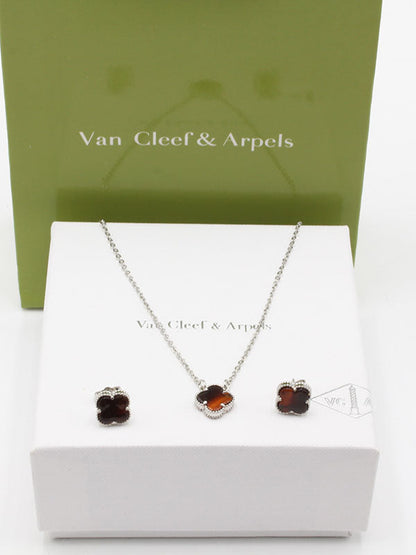 طقم فان كليف ناعم 2 قطع اطقم van cleef بني فضي