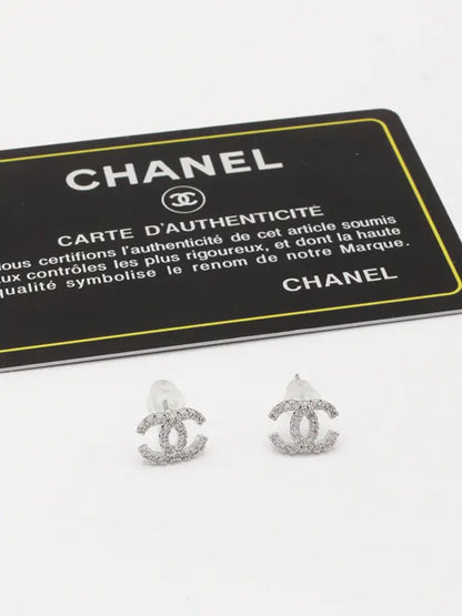حلق شانيل صغير0.7 حلق chanel