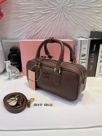 شنطة ميو ميو فلات بني شنط وحقائب miumiu bags