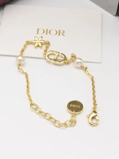 اسواره ديور وذ فلاور بيرل لوقو اسواره dior