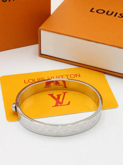 اسواره لويس فيتون فضي اسواره louis vuitton