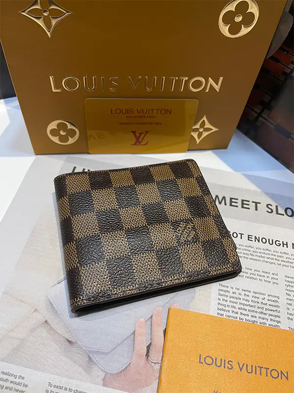بوك لويس فيتون 322 محافظ louis vuitton bags