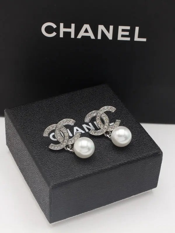 حلق شانيل الجديد 719 حلق chanel