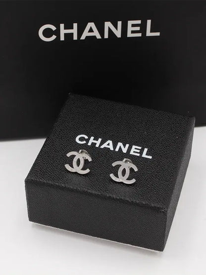 حلق شانيل ميتال لوقو 620 حلق chanel