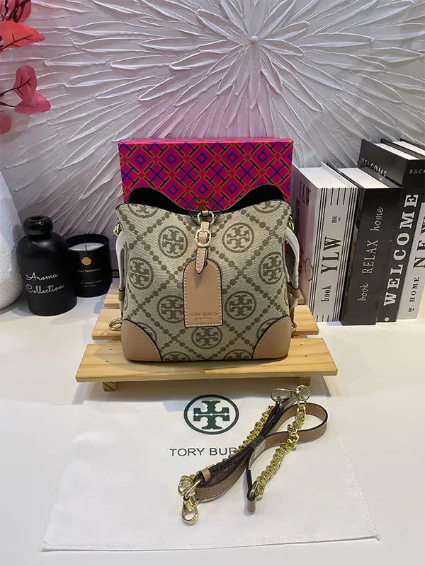 شنطة توري بورش ماستر وسط بيج شنط وحقائب tory burch bags بيج