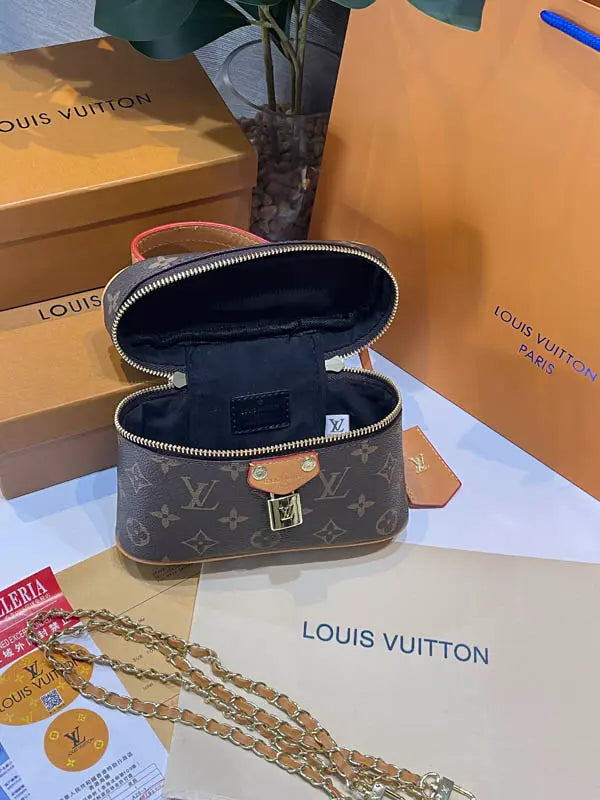 شنطة لويس فيتون ماستر نيو لوك شنط وحقائب louis vuitton bags