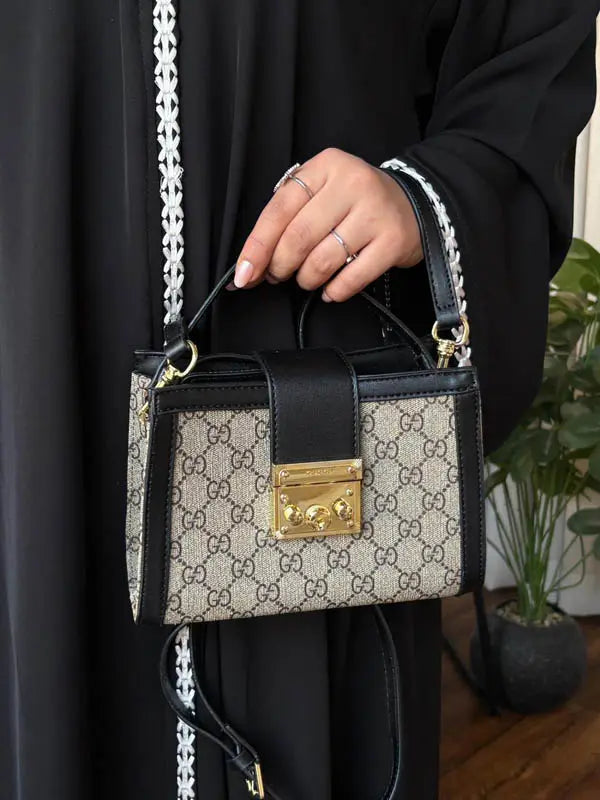 شنطة قوتشي ماستر صغيره 399 شنط وحقائب gucci bags