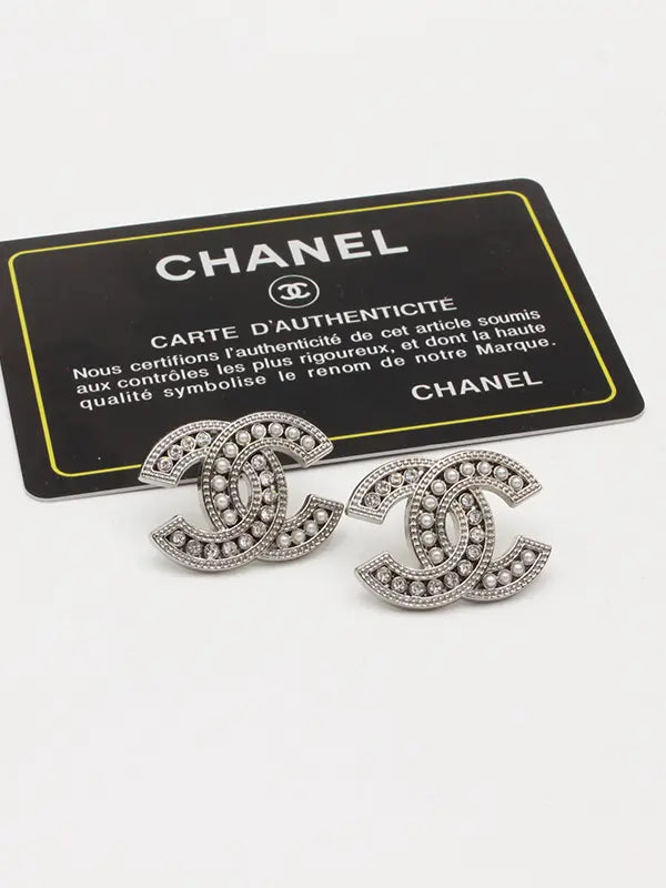 حلق شانيل 569 حلق chanel