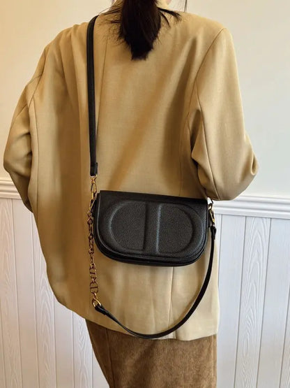 شنطة مستوحى من ديور شنط وحقائب dior