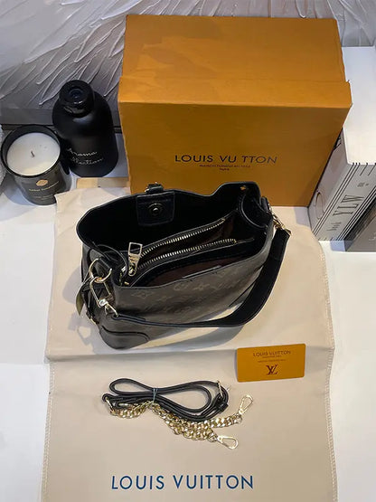 شنطة لويس فيتون ماستر بني وسط شنط وحقائب louis vuitton bags