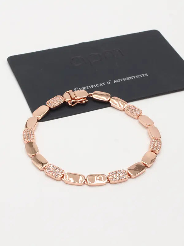 اسواره اي بي ام ازركون اسواره APM روز قولد