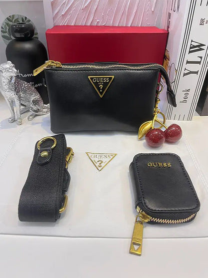 شنطة صغيره Guess شنط وحقائب Guess bags