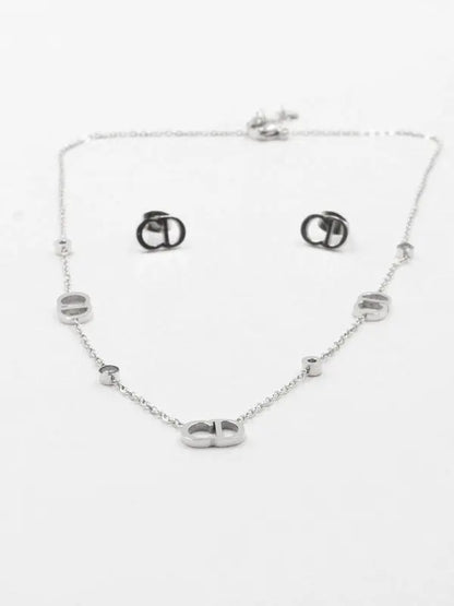 طقم ديور ذهبي ناعم اطقم dior فضي