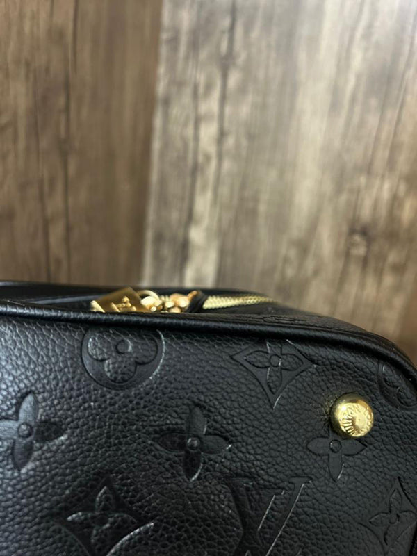 شنطة لويس فيتون وسط ماستر اسود شنط وحقائب louis vuitton bags