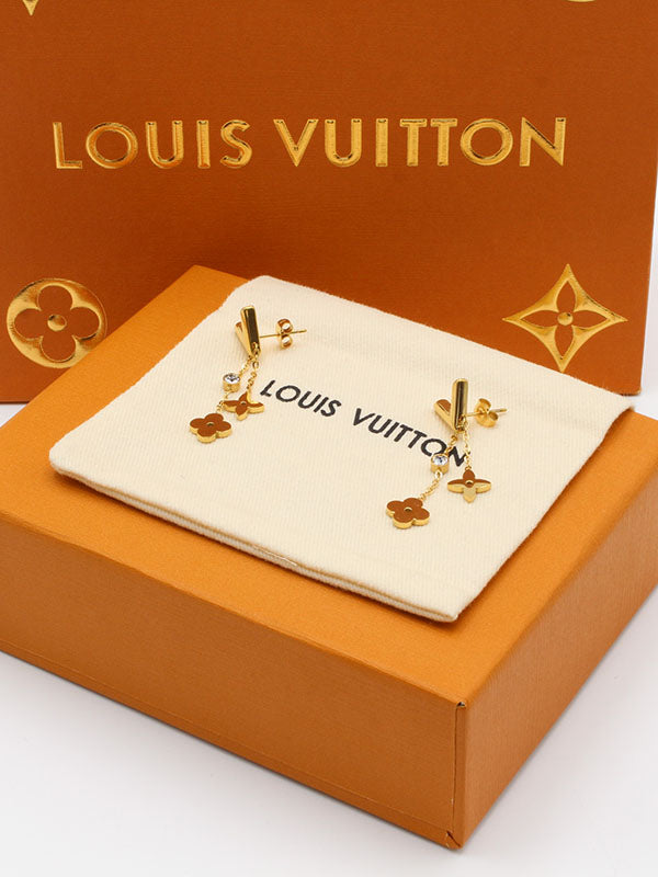 حلق لويس فيتون طويل V حلق louis vuitton  