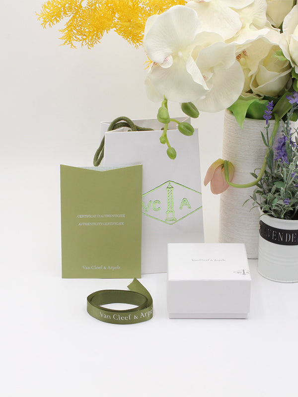 ملحقات فان كليف الاصلية للاساور مخدة هدايا van cleef