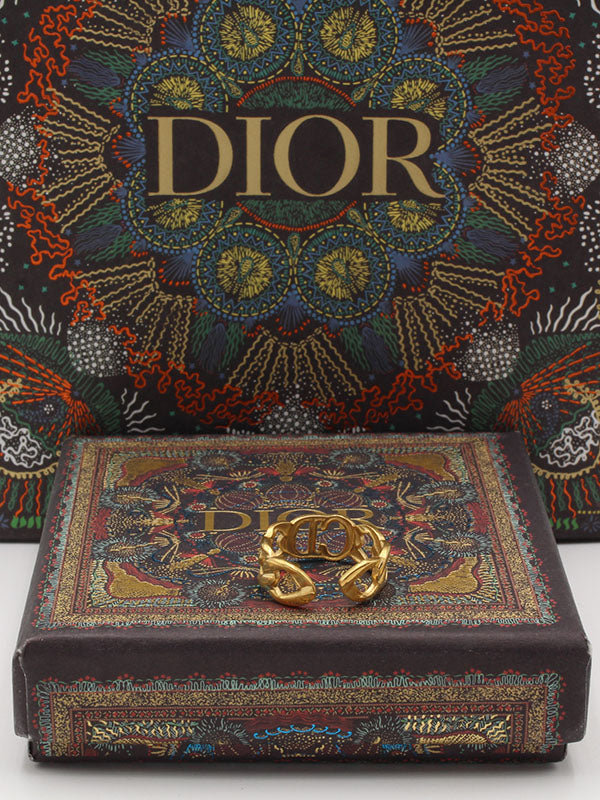 خاتم ديور سي دي ذهبي خواتم dior  