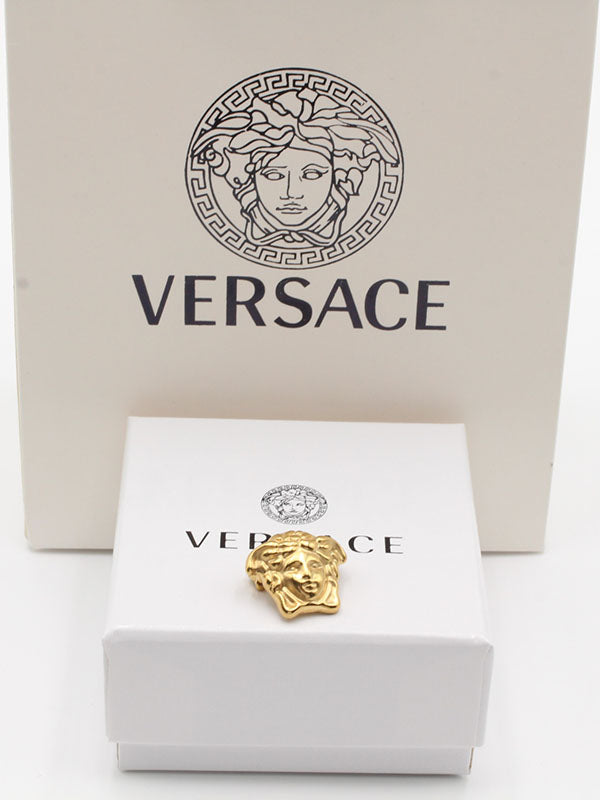 بروش ماركة فيرساتشي بروش versace  