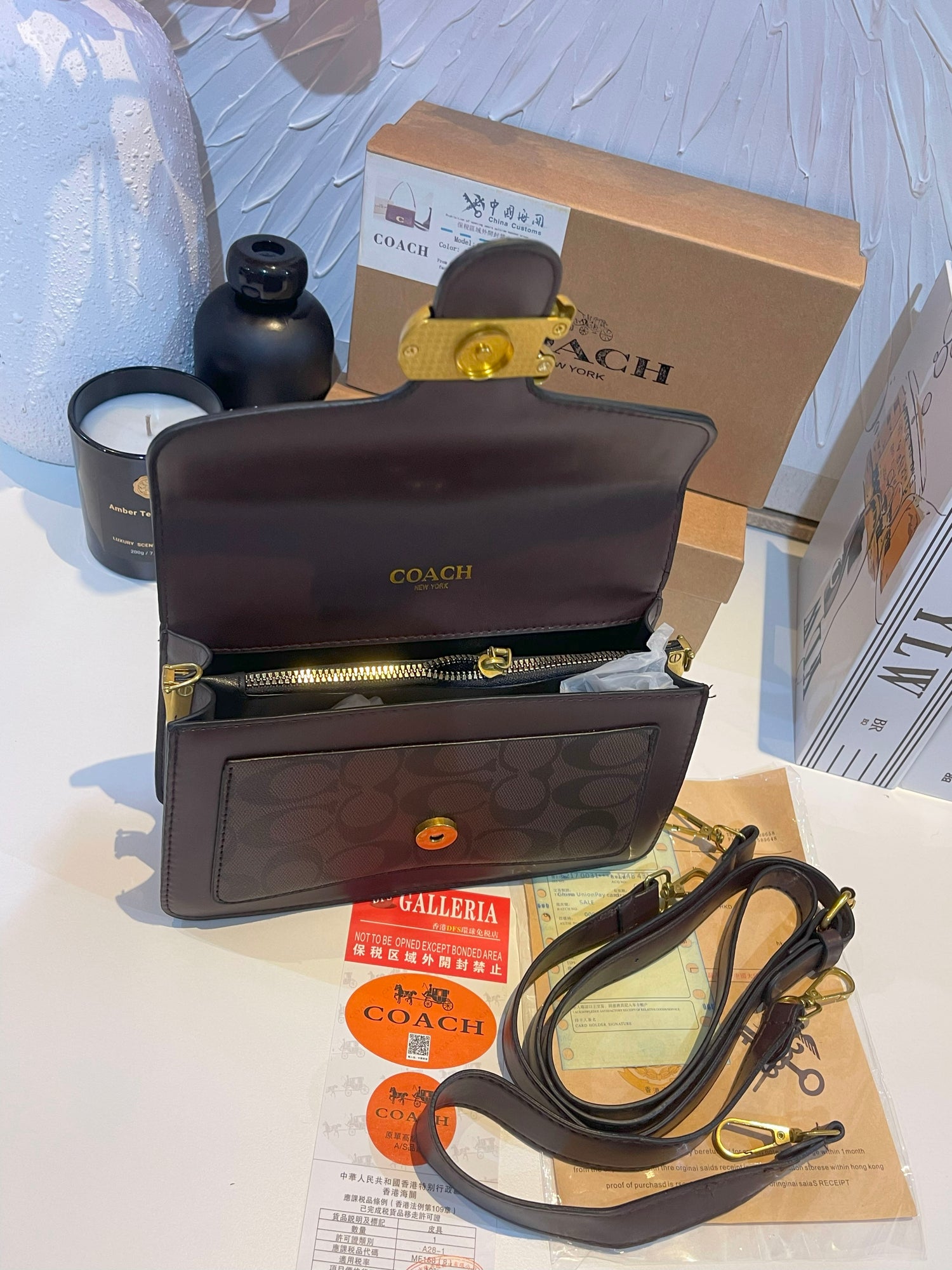 شنطة كوتش الماستر شنط وحقائب coach bags