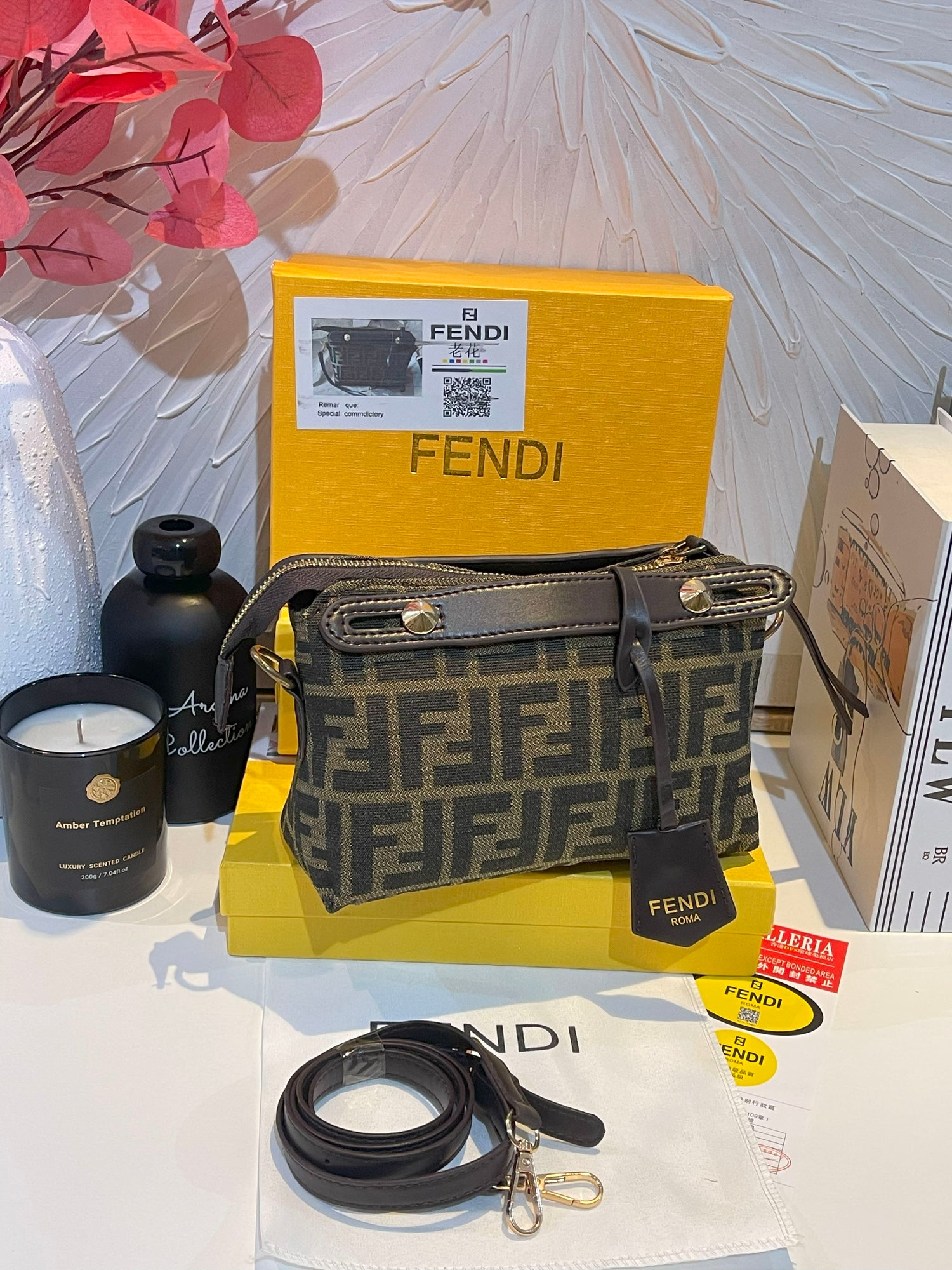 شنطة فندي بنية صغيرة شنط وحقائب fendi bags