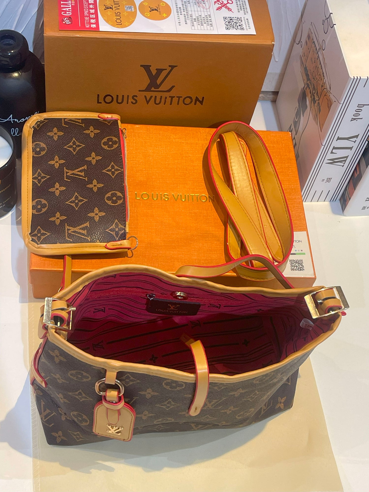 شنطة لويس فيتون بنيه متوسطه شنط وحقائب louis vuitton bags
