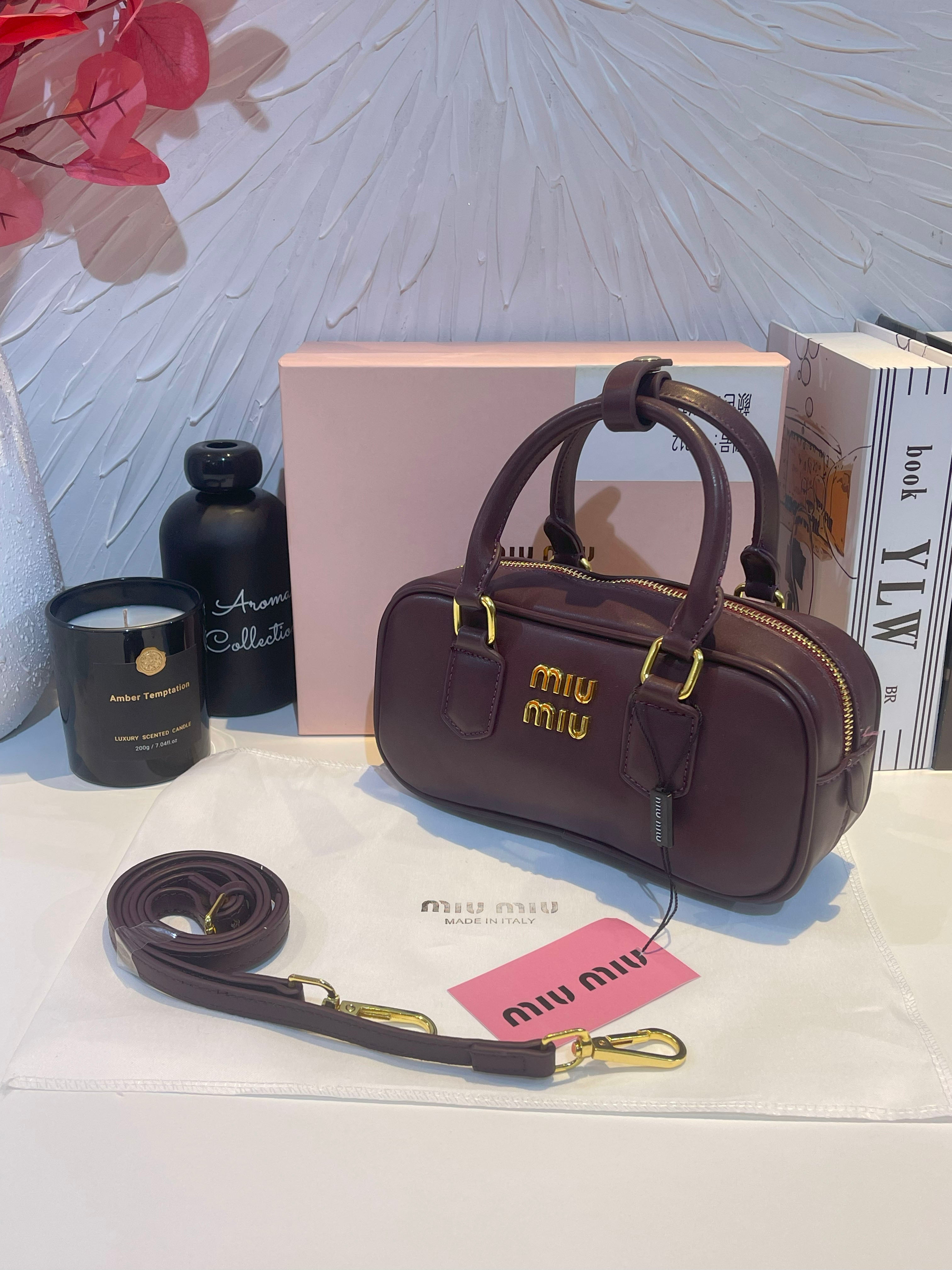شنطة ميو ميو ماستر شنط وحقائب miumiu bags عنابي