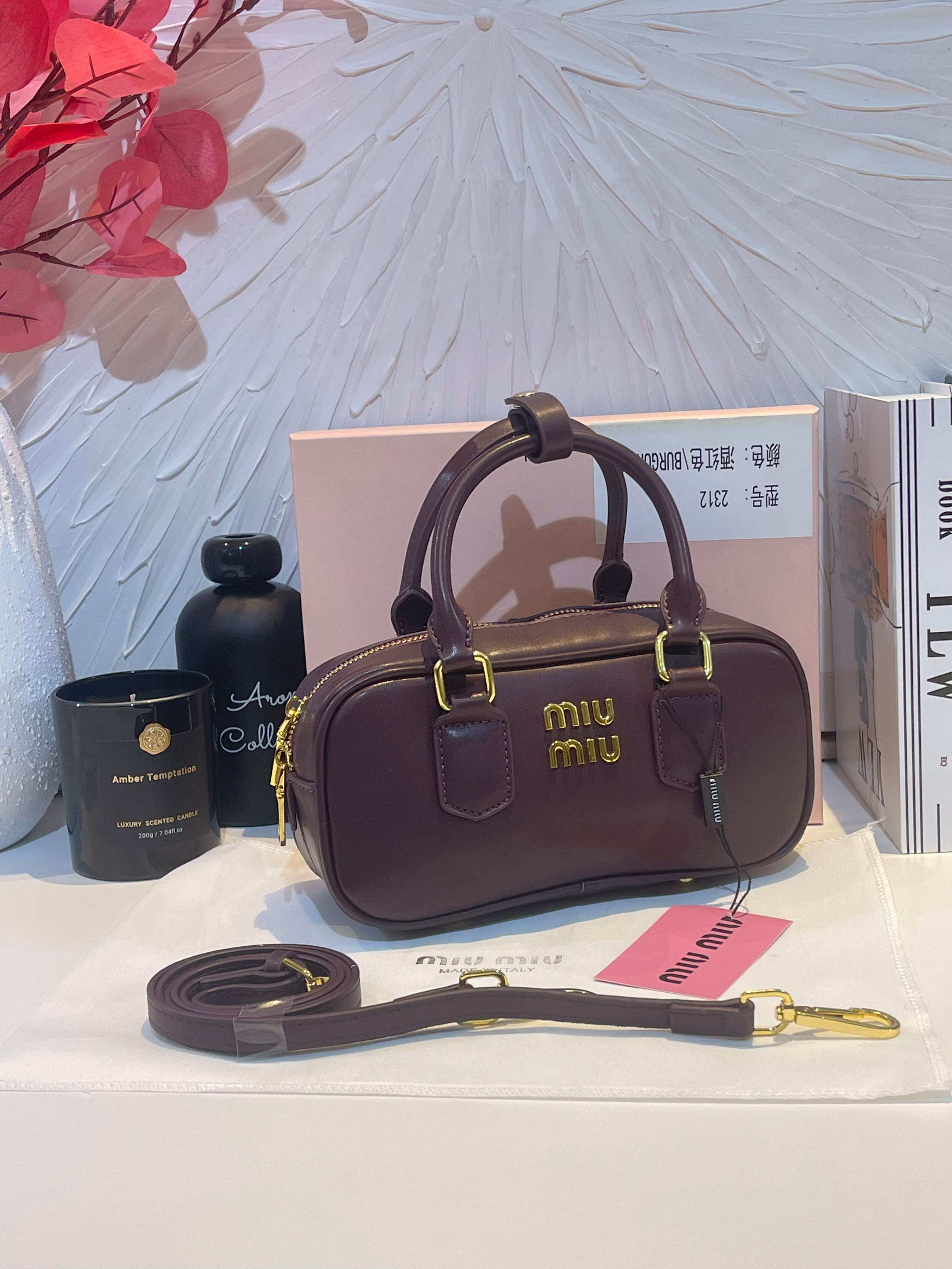 شنطة ميو ميو ماستر شنط وحقائب miumiu bags