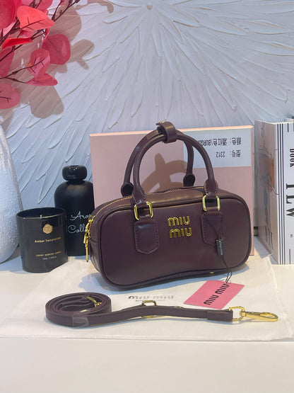 شنطة ميو ميو ماستر شنط وحقائب miumiu bags