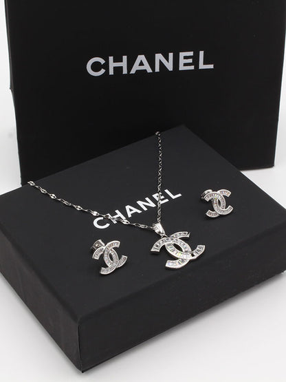 طقم شانيل زركون لوقو اطقم chanel  