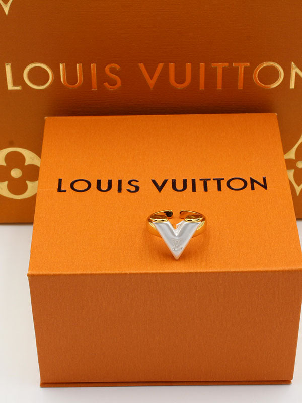 خاتم لويس فيتون شيل v خواتم louis vuitton ذهبي 