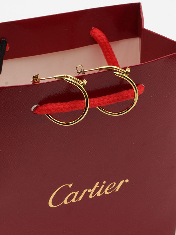 حلق كارتير مسمار لوقو وسط حلق CARTIER  