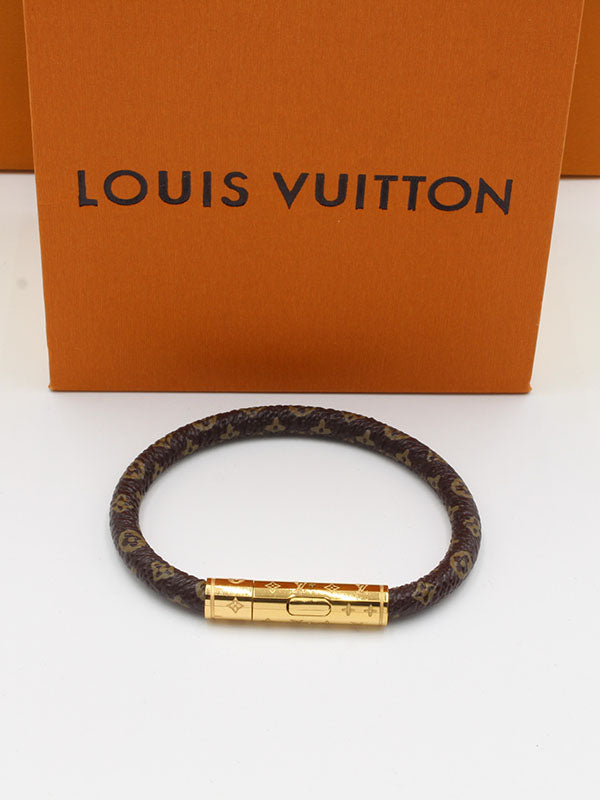 اسواره لويس فيتون ليذر براون اسواره louis vuitton  