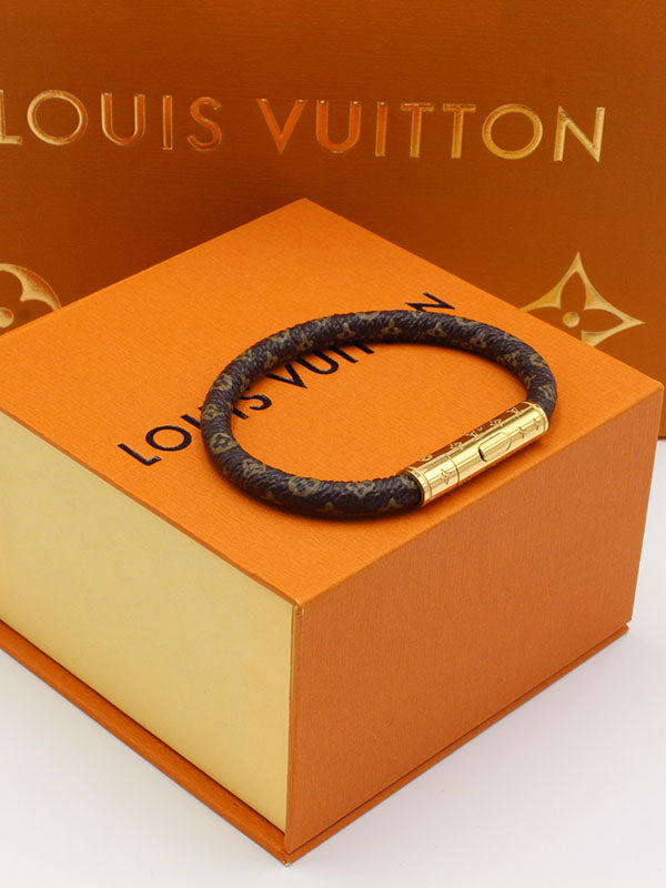 اسواره لويس فيتون ليذر براون اسواره louis vuitton  