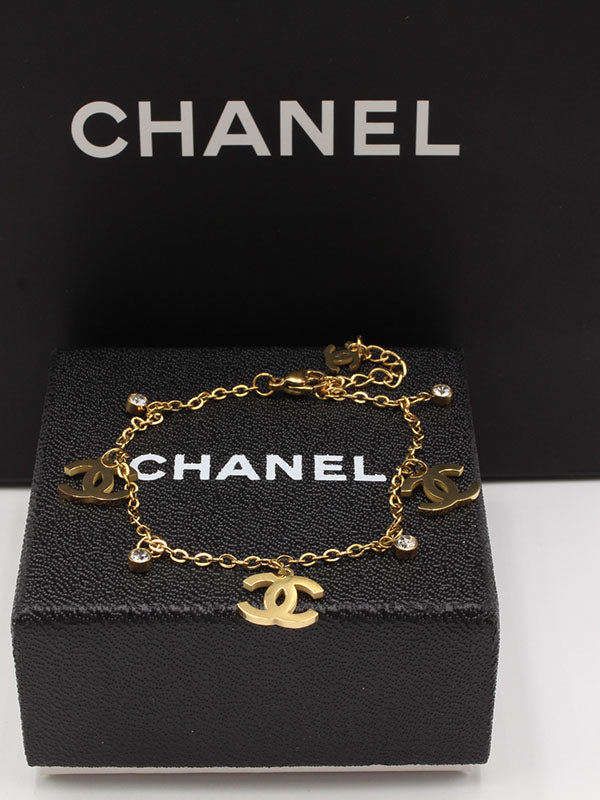 اساور شانيل بنتدنت اسواره chanel ذهبي 