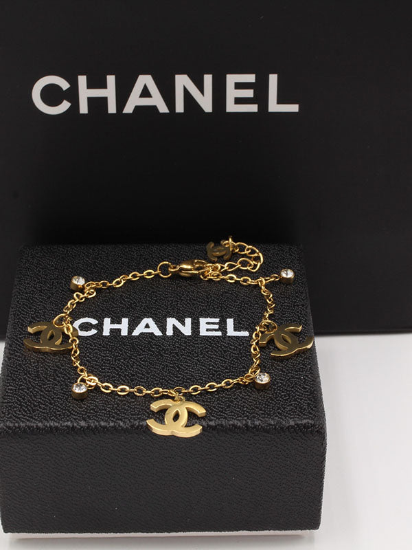 اساور شانيل بنتدنت اسواره chanel  