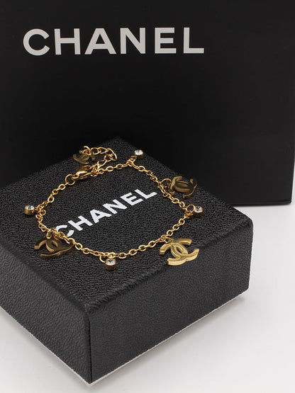 اساور شانيل بنتدنت اسواره chanel  