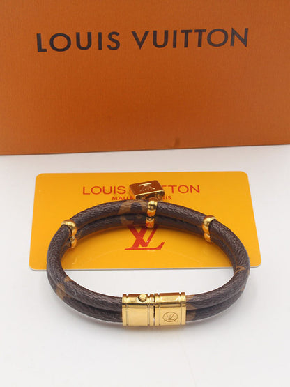 اساور لويس فيتون ليذر نيو لوك اسواره louis vuitton